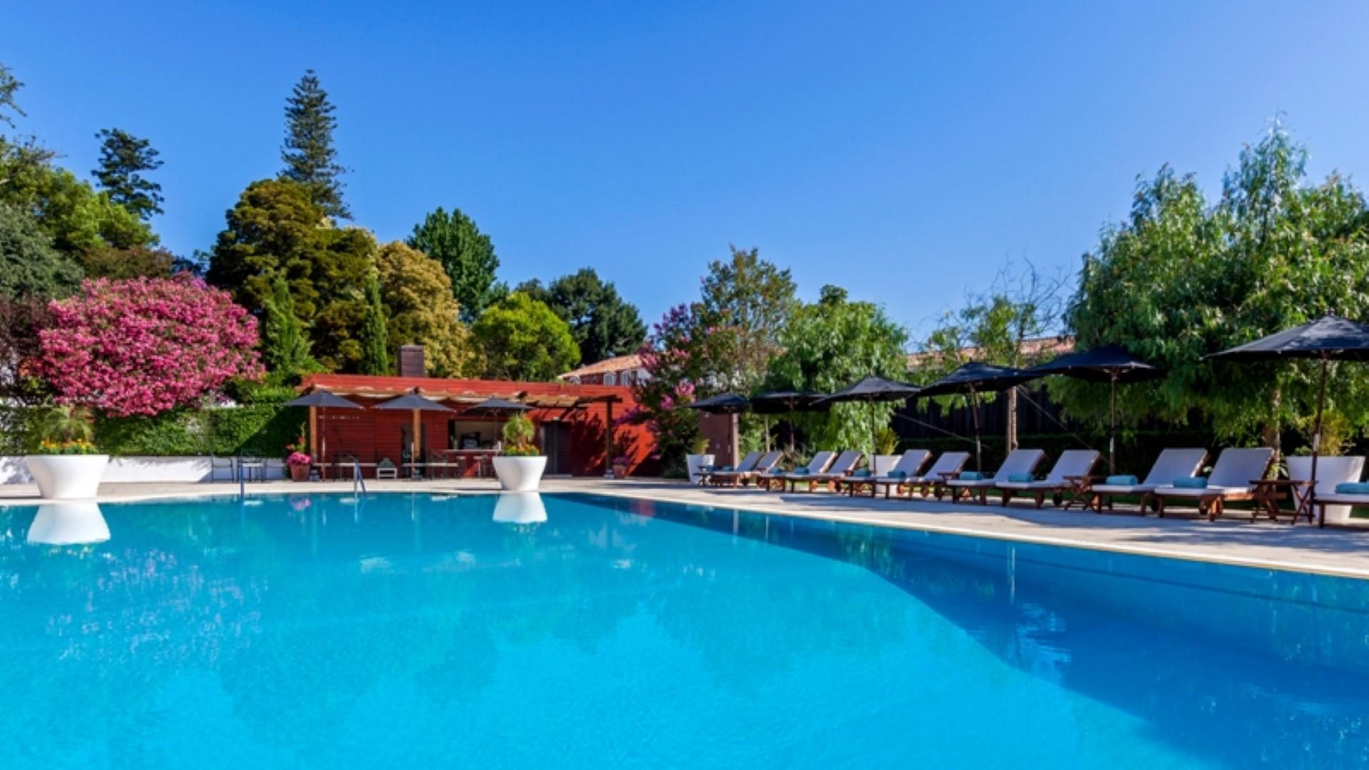 Hotel Quinta Das Lagrimas - Small Luxury Hotels Coimbra Exterior photo The swimming pool at the hotel