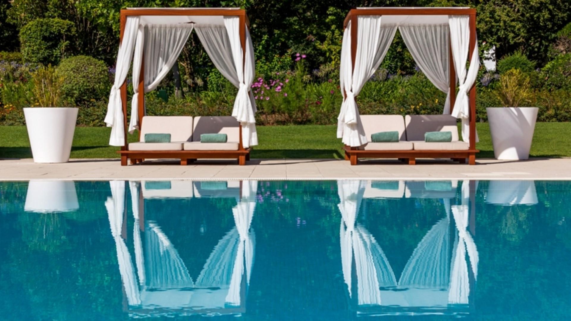 Hotel Quinta Das Lagrimas - Small Luxury Hotels Coimbra Exterior photo Cabanas at a resort