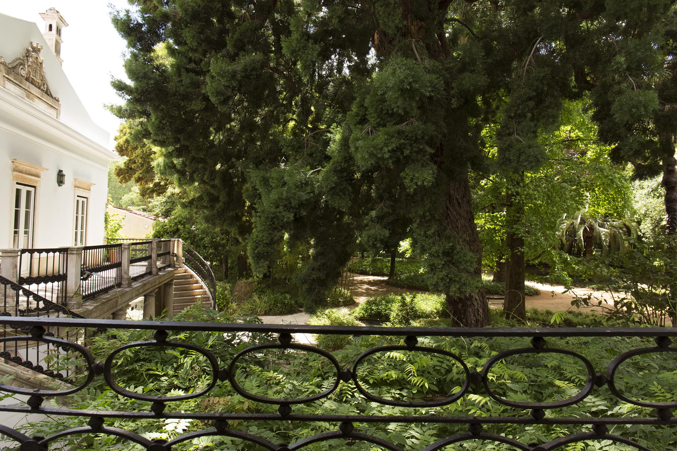 Hotel Quinta Das Lagrimas - Small Luxury Hotels Coimbra Exterior photo The garden of the house