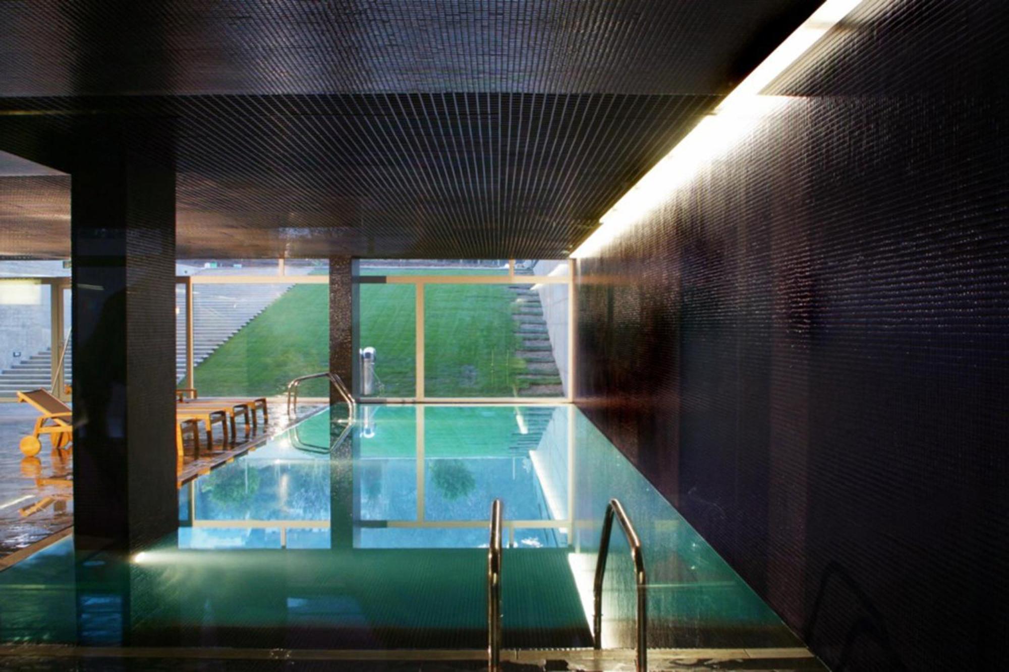 Hotel Quinta Das Lagrimas - Small Luxury Hotels Coimbra Facilities photo The swimming pool